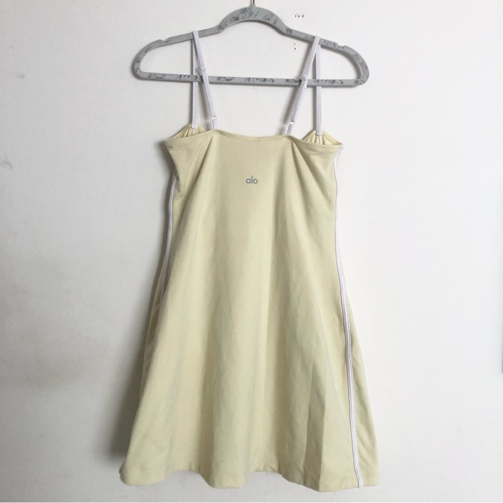 Alo Yoga Airbrush Streamlined Dress Lemon Ice/White   L - Picture 10 of 14